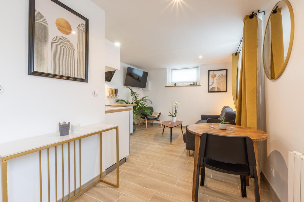 Calme Absolu, Terrasse Et Parking Entre Paris Et *