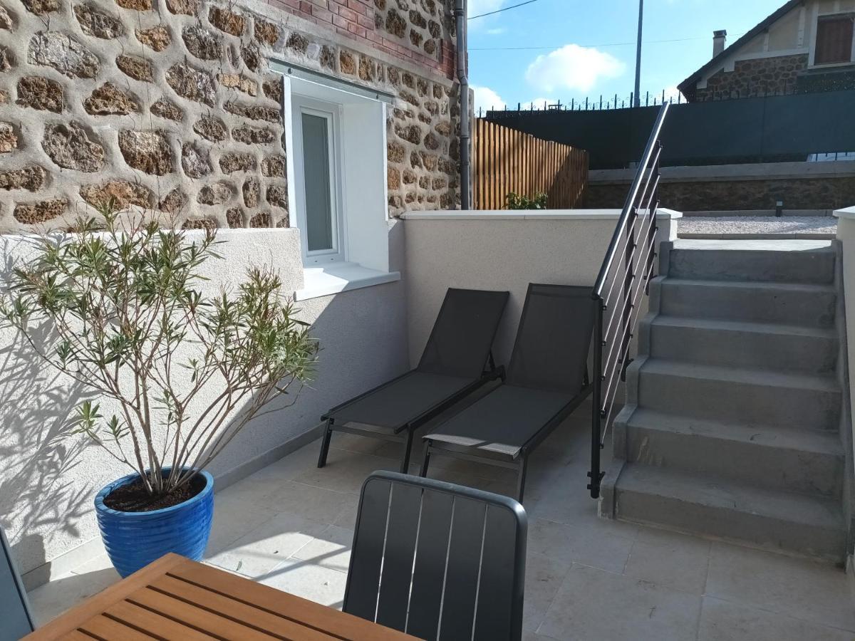 Calme Absolu, Terrasse Et Parking Entre Paris Et Apartment Vaires-sur-Marne